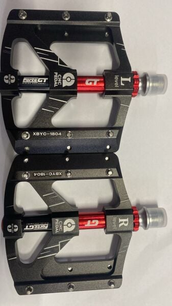 BİSİKLET PEDAL XBYC 1804 ALÜMİNYUM ÇİVİLİ PLATFORM SİYAH