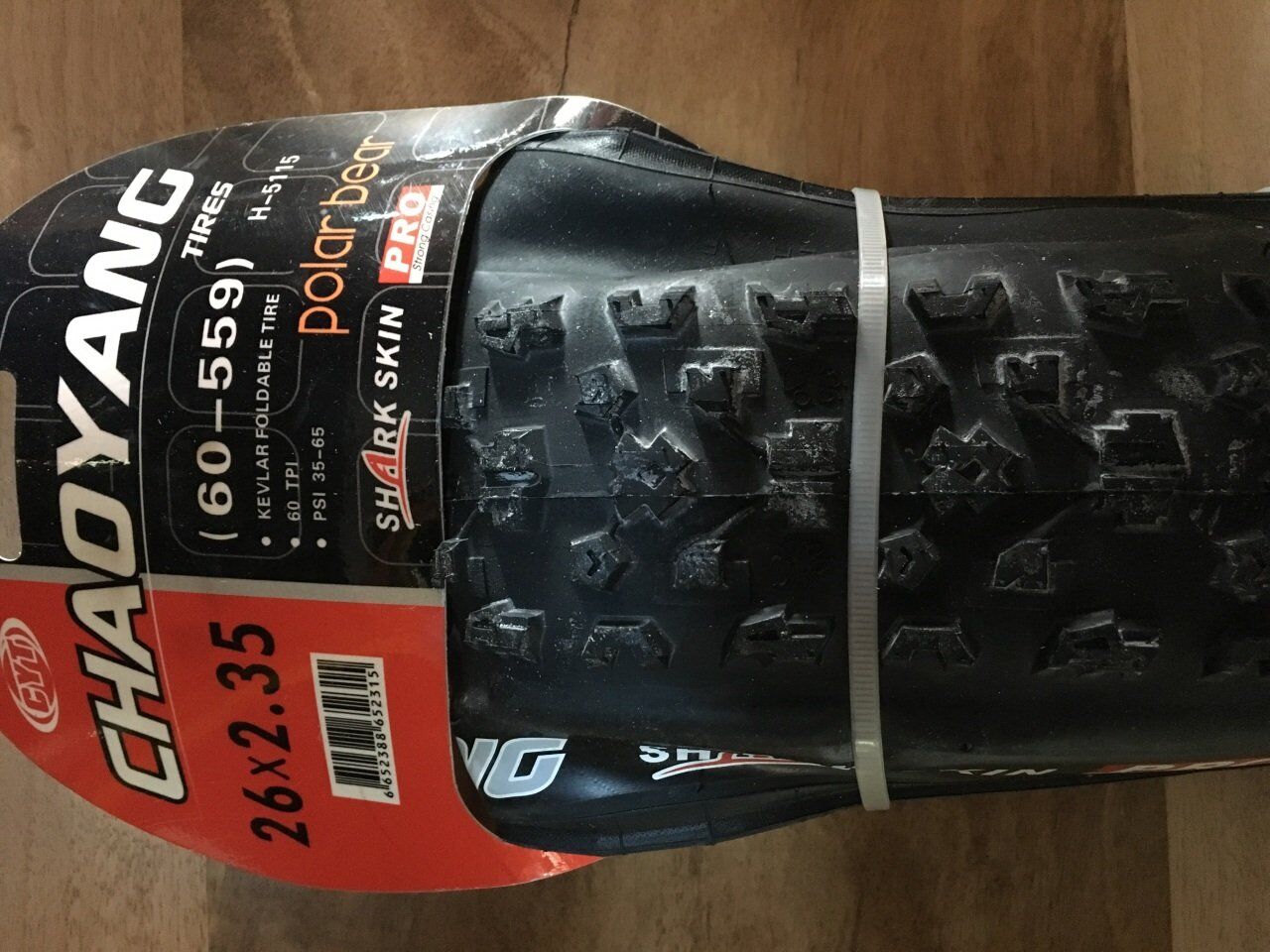 CHAOYANG SHARK SKIN PRO 26/2,35