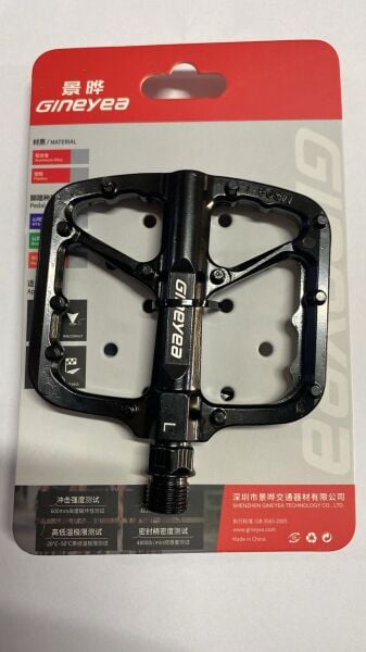 GINEYEA M608 REFLEKTÖRLÜ GENİŞ ALÜMİNYUM PEDAL RULMANLI SİYAH