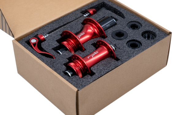 RAPTOR - Göbek Seti 32H Kırmızı (8–12s, QR + Thru Axle, 8–10s Pul Dahil 6 Vida)