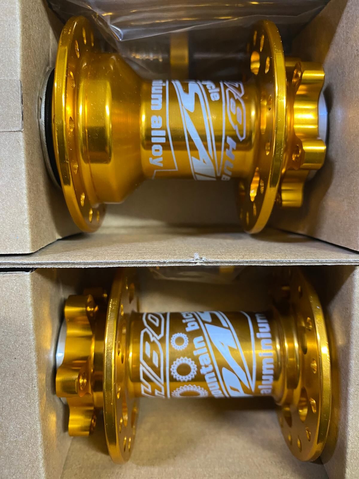 BİSİKLET ÖN ARKA HAZNE SETİ PASAK 32 DELİK HUB SESLİ GOLD