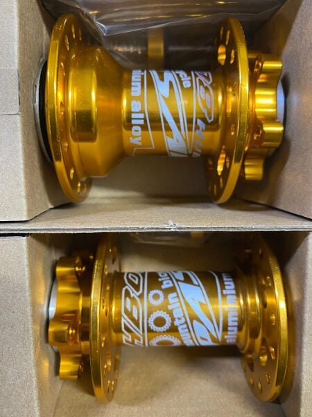 BİSİKLET ÖN ARKA HAZNE SETİ PASAK 32 DELİK HUB SESLİ GOLD